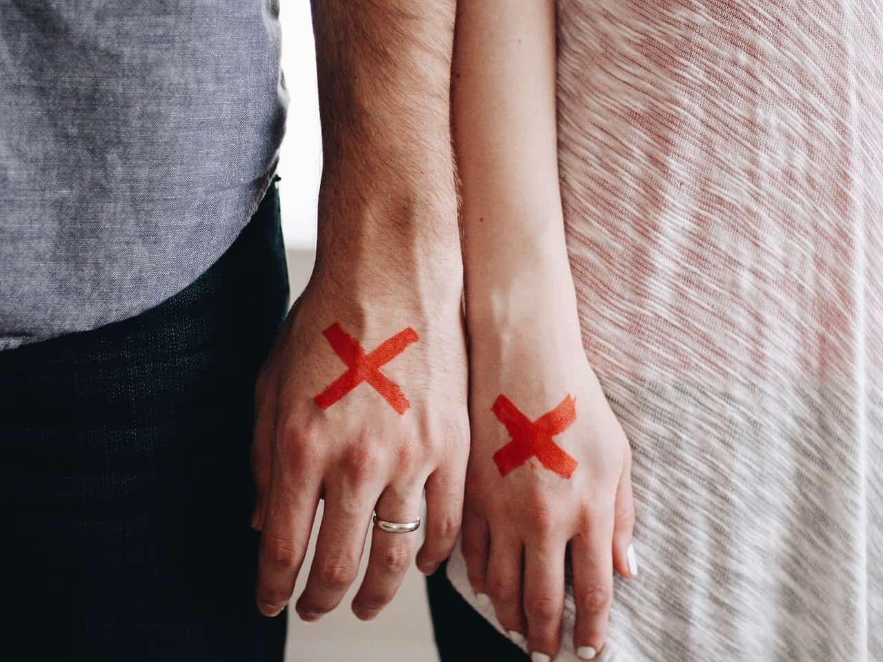 גירושים בגלל בגידה בין בני הזוג - המדריך המלא